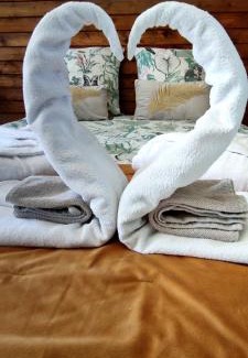 Neoules Bed & Breakfast | Escape to La Rose des Vents: Poolside Oceanfront Bliss