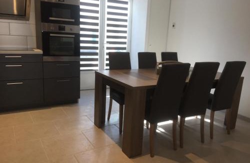 Rivedoux-Plage Villa | La rose trémière: Guest Rated 9/10, Family and Pet Friendly