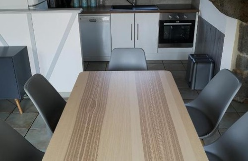 Saint-Mars-la-Reorthe House | Discover La Roseraie: Family-Friendly Getaway Near Puy du Fou