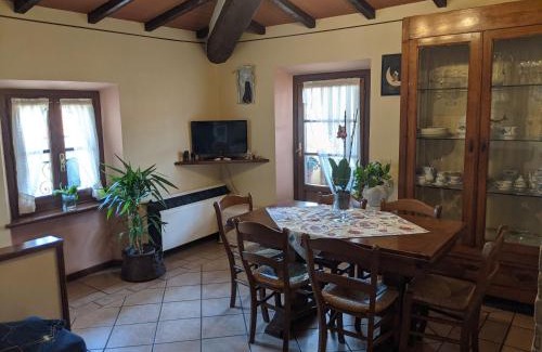 Querceta Apartment | Family-Friendly Stay at La Rosetta - Rated 9.3/10