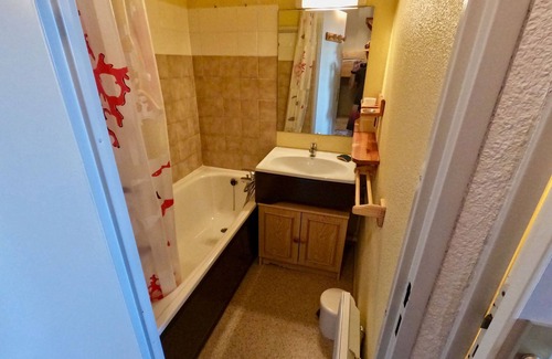 La Rosiere Apartment | Cozy La Rosiere Studio Steps from Ski Slopes & Family-Friendly