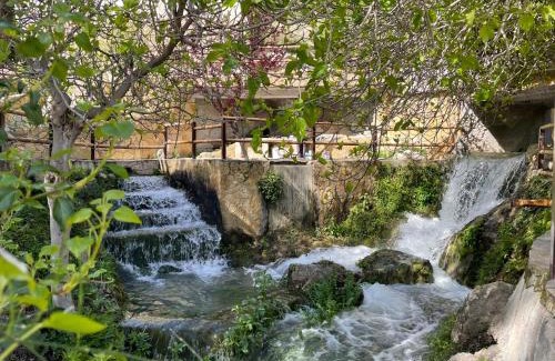 Hinojares House | Explore La Rosita: 4-Star Rural Retreat with Hot Tub