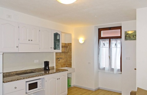 Pieve Apartment | Experience La Rotonda Uliveto Apartment with Family-Friendly Perks