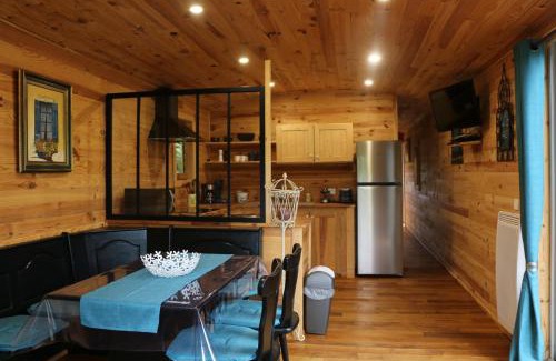 Paliseul Other | Discover La Roulotte d'Ala-Daims with a Relaxing Hot Tub