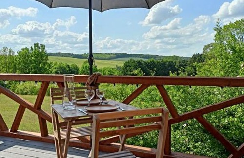 Saint-Mards-en-Othe Ski Chalet | Relax at La Ruche with a Soothing Hot Tub Experience