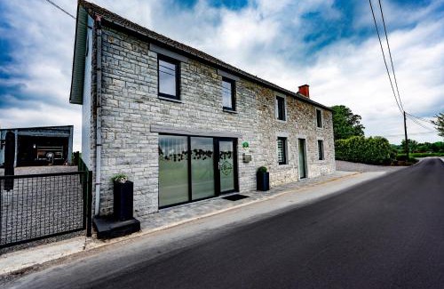 Soulme House | La Ruchette: Family-Friendly Haven with High Guest Ratings