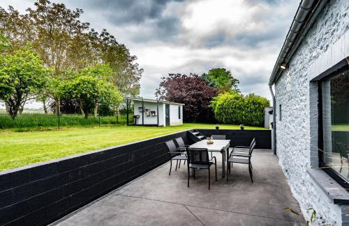 Soulme House | La Ruchette: Family-Friendly Haven with High Guest Ratings