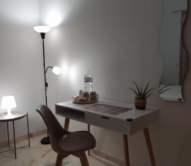 Alcamo House | La Rugiada-con giardino privato