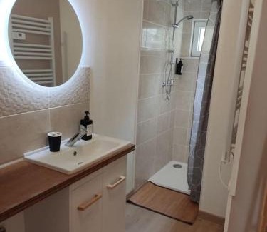 Saint-Quentin House | Cozy La Saint Quentinoise: Pet Friendly & Restaurant Onsite