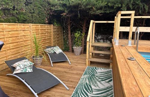 Aubignosc House | Cozy La Salamandre de l Olivier - Le Laurier with Pool & Ocean Views