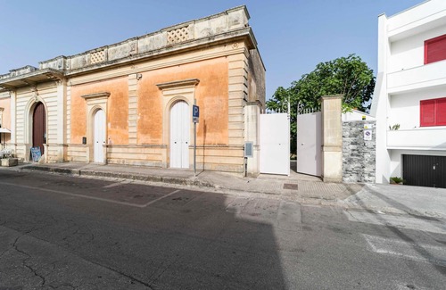 Carpignano Salentino House | Discover La Salentina Otranto: Family-Friendly Retreat