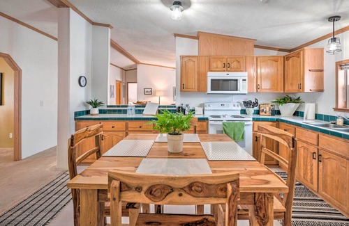 Gill House | La Salle Countryside Retreat ~ 8 Mi to UNC!