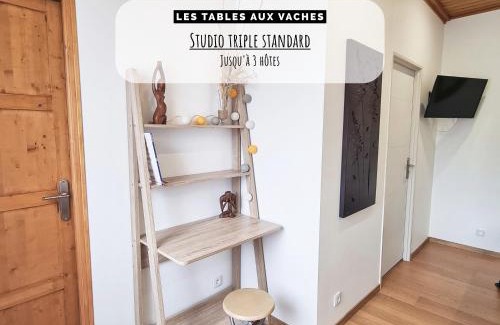 La Salvetat-sur-Agout House | Relax at Les Tables Aux Vaches - Beachfront Retreat Awaits