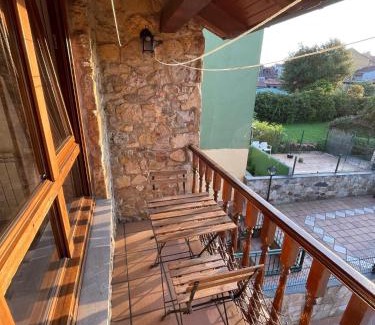 Aviles Apartment | Charming La Santina y su Balcón: Pet-Friendly Retreat