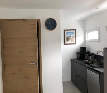 Bleriot-Plage House | Discover La Sardine Dorée: Family-Friendly Retreat