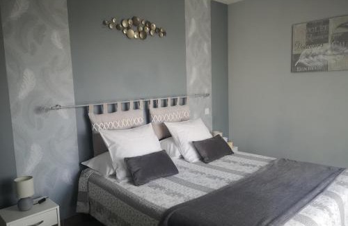 Marcillac-Saint-Quentin House | Experience La Sarlamandre: Oceanfront Rooms & Dining