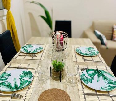 Beauvais Apartment | Convenient La Saveur Tropicale Near City Center & Airport