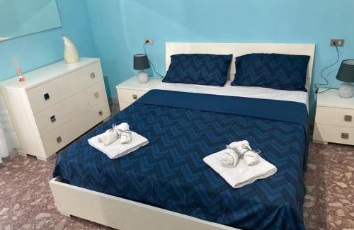 Pizzo Apartment | Cozy La Scaletta sul Mare di Pizzo: Pet Friendly & Oceanview