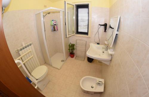 San Vito Chietino Bed & Breakfast | Pet-Friendly La Scogliera B&B with Ocean Views & Breakfast