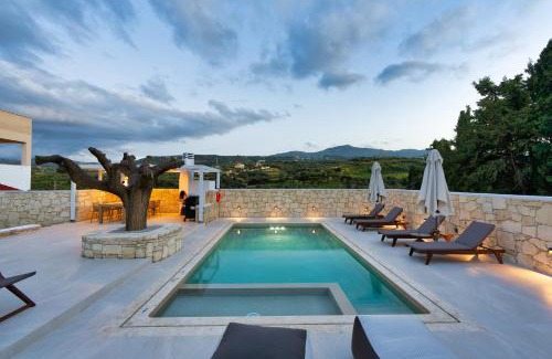 Xiro Chorio Villa | Relax at La Serena Residence: Eco-Friendly Stay with Pool