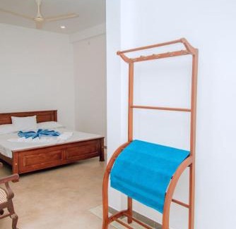 Kamburugamuwa House | Discover La Serene Resort: Private Beach & Ocean Views