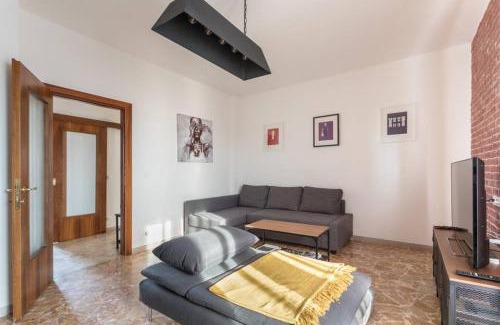 Campalto Apartment | Experience La Serenissima: Quirky Charm Awaits You