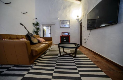 Chinorlet House | LA SIERRA CASA - Villa with Pool, Garden & Games Room