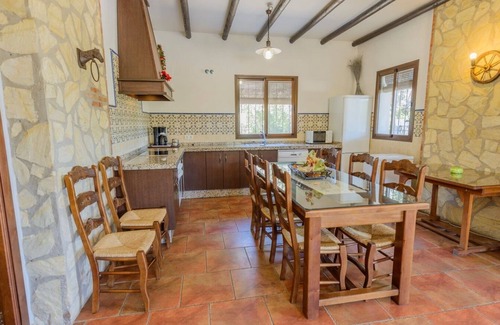 Posadas Villa | Discover La Sierrezuela Posadas: Pool, Spa & Family-Friendly