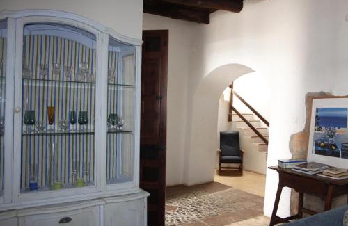 El Alcornocal House | Family-Friendly Stay at La Siesta VTAR for Pet Lovers