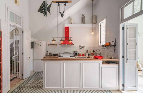 Centro Havana Bed & Breakfast | Discover La Siguaraya: Spa Retreat with Family-Friendly Amenities