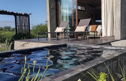 La Poblacion Hotel | La Singladura