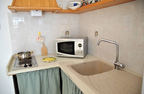 Sperlonga House | Cozy La Sirenetta Sea View Apartment with Breakfast Included