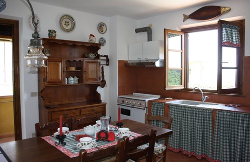 Corsanico-Bargecchia Apartment | Unforgettable Sea View at La "small" Volpaia, Tuscany