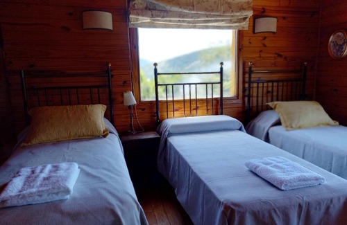 San Martin de los Andes Ski Chalet | Relax at La Soñada Casa de Montaña: 4-Star Retreat
