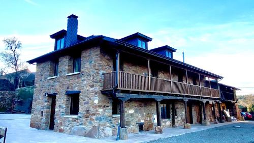 Borrenes Hotel | Comfortable Stay at La Solana del Abuelo Andrés - 9.3/10