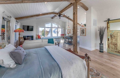 Harpers Ferry Other | Experience a Magical Stay at Lavender Farm Guesthouse