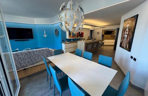 Arenzano Apartment | Perfect Oasis with Ocean Views & Hot Tub – Guest Rated 9.8