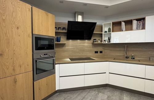 Arenzano Apartment | Discover La Soluzione Perfetta with Family-Friendly Amenities