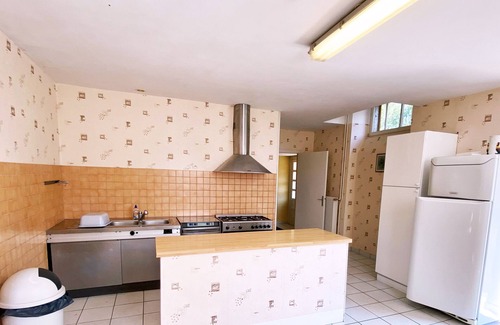 Plainfaing House | Accessible Cottage Retreat for Groups by the Lake