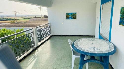 El Haouaria Villa | La Source Guesthouse