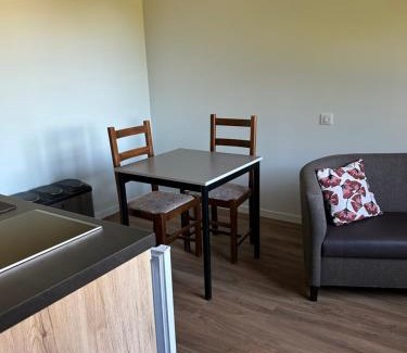 Saint-Jean-de-Chevelu Hotel | Enjoy LA SOURCE Jacquet: Family-Friendly Hotel & Dining