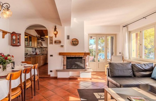 Cima House | Relaxing Lake View Getaway at La Spiaggetta by Interhome