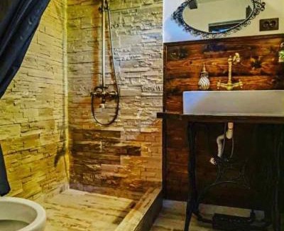 Eselnita House | LA STORIA by Camping Mala