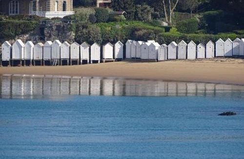 Saint-Briac-sur-Mer Apartment | Experience La Suite Armel with Oceanfront Views & High Rating