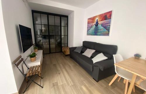 Santa Marina Apartment | Perfect Family Retreat at LA SUITE DES COULEURS, Córdoba