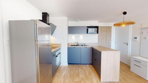 Givrand Apartment | Discover La Suite Maree Douce - Family-Friendly Retreat