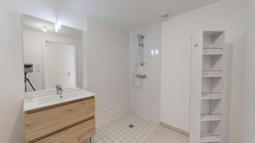 Givrand Apartment | Discover La Suite Maree Douce - Family-Friendly Retreat
