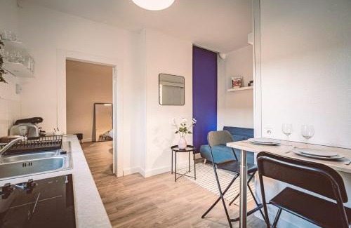 Mont d'Arene Apartment | La Suite - Tranquil Getaway Steps from the Train Station