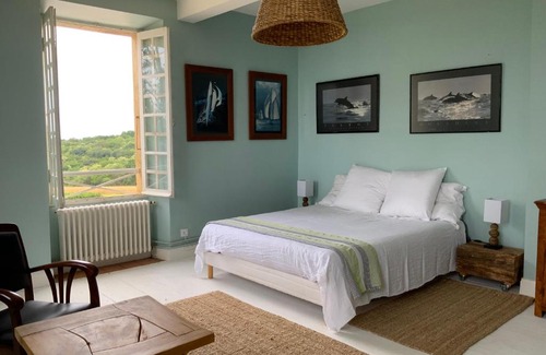 Laguian-Mazous Bed & Breakfast | Family-Friendly Getaway at La Téoulère du Bas