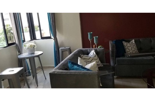 Simon Diaz Apartment | Discover La Trinitaria Monumento: Family-Friendly Retreat